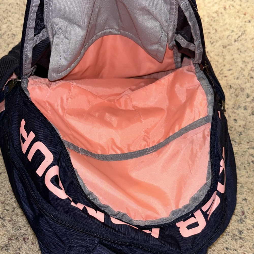 Under Armor Backpack - Picture 5 of 6